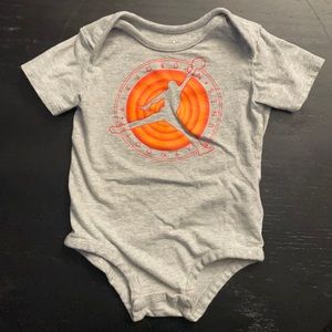 Jordan looney tunes onesie size 12M